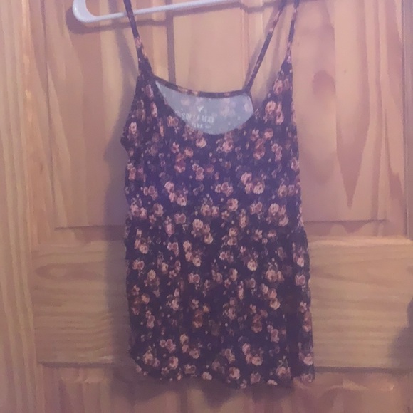 holister flower tank top - Picture 1 of 1